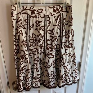 Floral pattern skirt